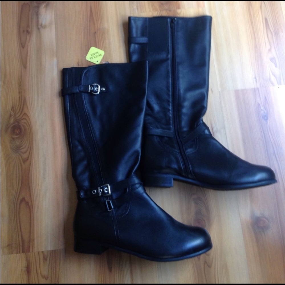 ROS HOMMERSON SIZE 13 WOMEN’S EXTRA WIDE CALF BOOT